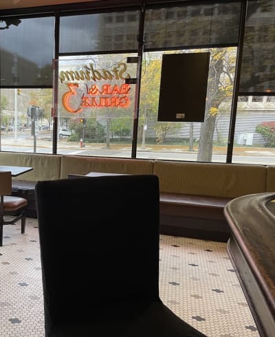 Stadium 3 Bar and Grille